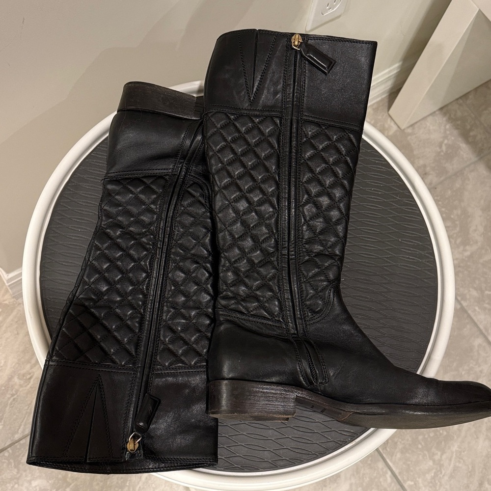 Burberry Quilted Full Leather Zip-Up Riding Boots size 37 - Picture 4 of 5
